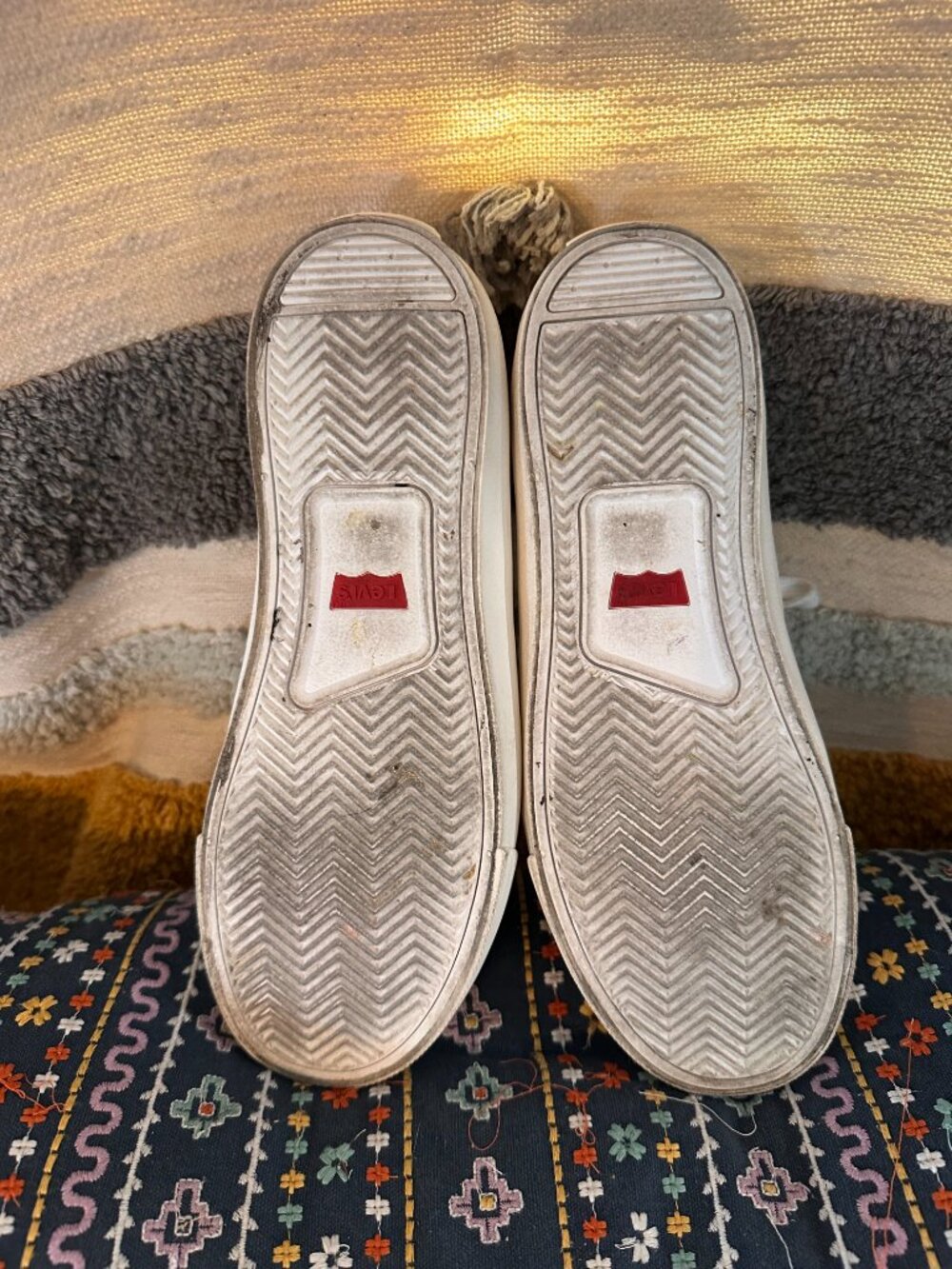 Levi's® Naya Canvas Print Women's Sneakers - Ws 8.5/40 - Picture 8 of 11
